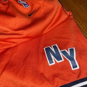 Vintage Nike Basketball (NY Knicks) shorts